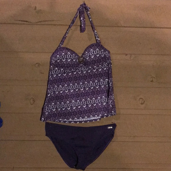 Tankini - Picture 1 of 4